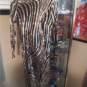 Women’s dress worn once medium